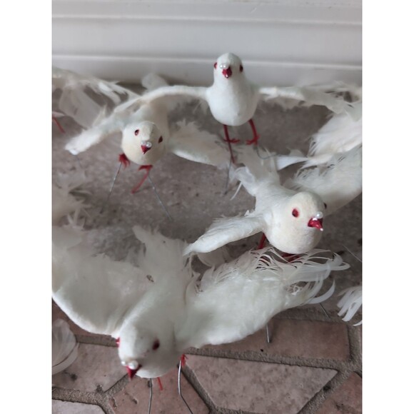 Vintage White Doves Birds Christmas Tree Ornaments Feathers Pics Lot of 24 - Picture 3 of 8